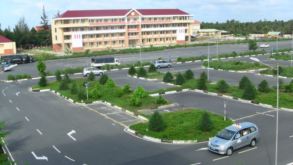 học lái xe ô tô ở quận bình thạnh