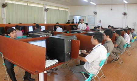 Thi Bằng Lái Xe Máy Cho Người Nước Ngoài | Thủ Tục Trọn Gói